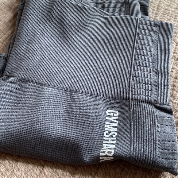 Gymshark leggings size Med - Picture 5 of 5